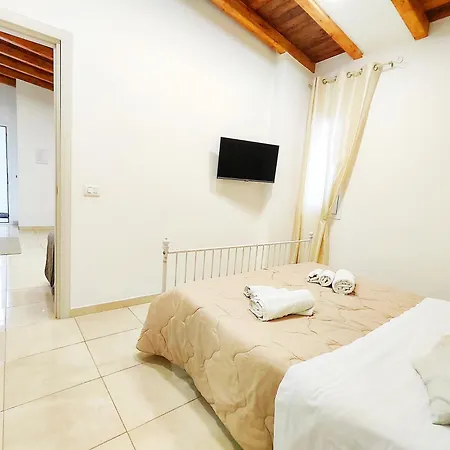 Dreams's House Κατάνια